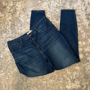Madewell Curvy Roadtripper Jeans